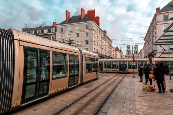 Orleans Frankreich Jan 2022 Moderne Elektrische Straßenbahn Mit Fahrgästen Zentrum — Stockfoto