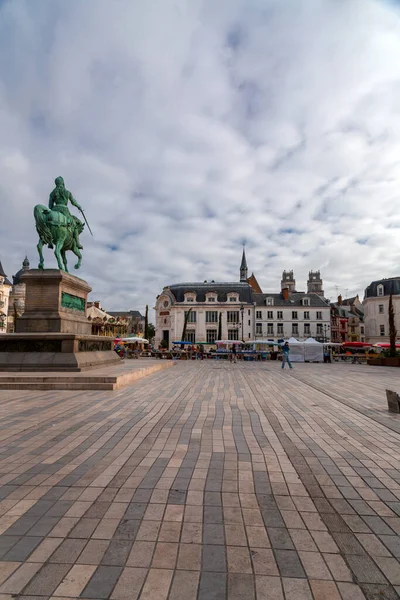 Orleans Frankrijk Jan 2022 Martroi Square Waar Zich Een Ruiterstandbeeld — Stockfoto