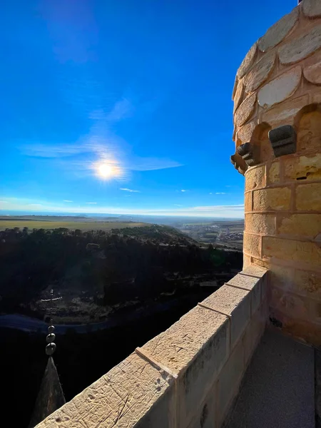 Segovia Hiszpania Lut 2022 Szczyt Historycznego Alkazara Segowii Średniowiecznej Twierdzy — Zdjęcie stockowe