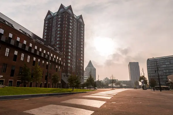 Stock image Rotterdam, Netherlands - October 10, 2021: Street view and generic architecture from downtown Rotterdam. Rotterdam is the second largest city of the Netherlands.