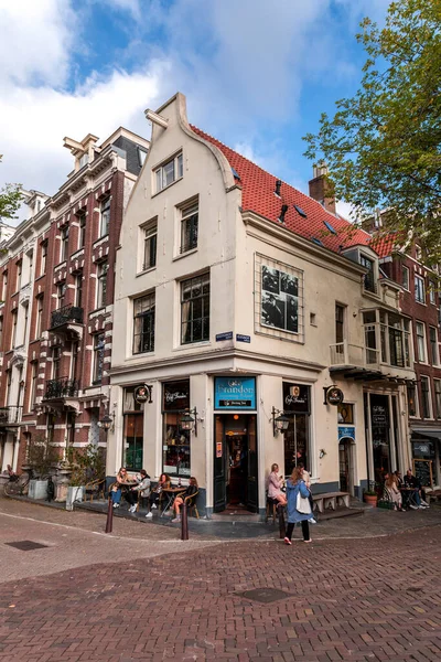 Amsterdam Října 2021 Pohled Ulici Obecná Architektura Amsterdamu Typickými Budovami — Stock fotografie