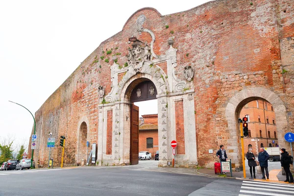 Siena Italië Apr 2022 Porta Camollia Een Van Noordelijke Portalen — Stockfoto