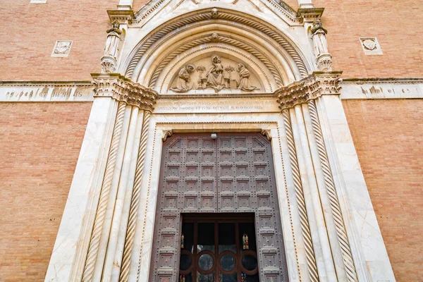 stock image Siena, Italy - APR 7, 2022: San Francesco is a gothic style basilica church erected in 1228-1255 and later enlarged in the 14th-15th centuries in Siena, Tuscany, Italy.