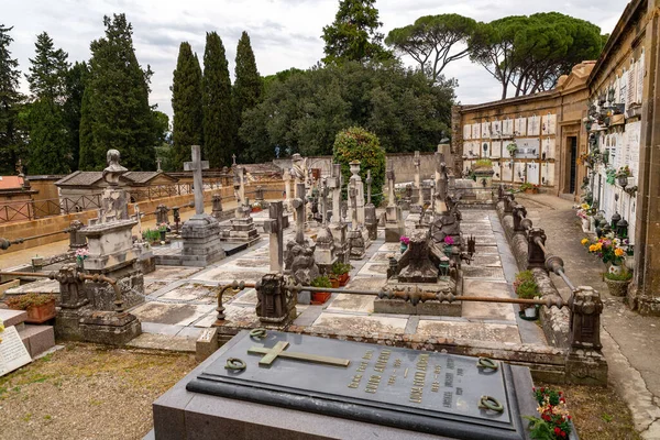 Florencia Italia Abril 2022 Cimitero Delle Porte Sante Cementerio Las —  Fotos de Stock