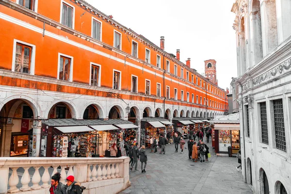Venise Italie Avril 2022 Architecture Typiquement Vénitienne Vue Sur Rue — Photo