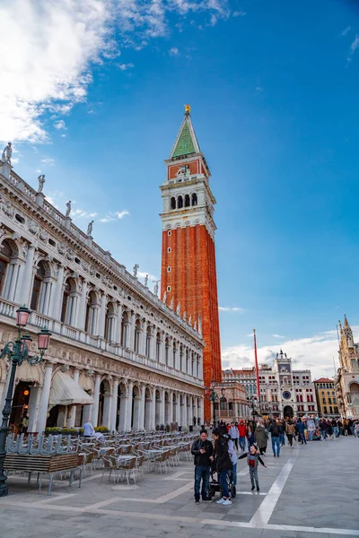 意大利威尼斯 2022年4月2日 意大利的圣马可坎帕尼勒 Campanile San Marco 是意大利威尼斯圣马可大教堂的钟楼 — 图库照片