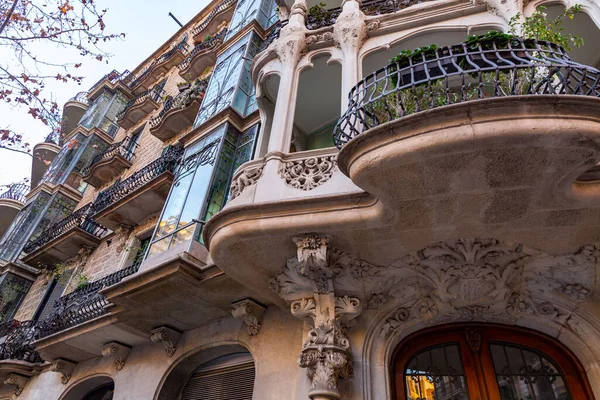 Архітектурні Деталі Типових Пишних Будівель Барселони Каталонія Іспанія — стокове фото