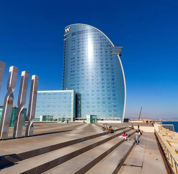 Barcelona Španělsko Února 2022 Pohled Exteriéru Hotel Barcelona Pláži Barceloneta — Stock fotografie