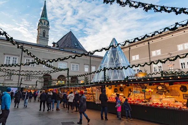 Salzburg Austria December 2021 Christmas Market Front Salzburg Cathedral Salzburg —  Fotos de Stock