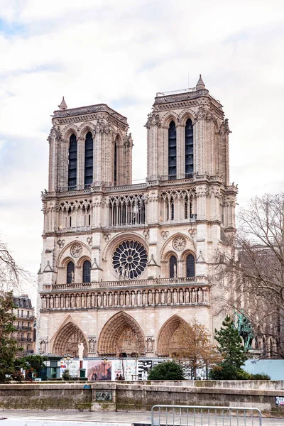 Paryż Francja Stycznia 2022 Notre Dame Paris Średniowieczna Katolicka Katedra — Zdjęcie stockowe