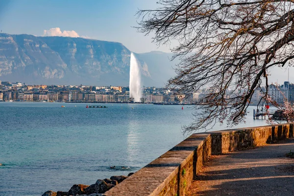 stock image Geneva, Switzerland - 25 March 2022: Scenic view from the Geneva Lake at the Bay of Geneva, the French section of Switzerland.