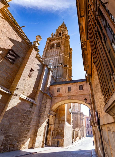 托莱多 Toledo Spain Feb 2022 是西班牙托莱多的一座罗马天主教教堂 位于托莱多 — 图库照片