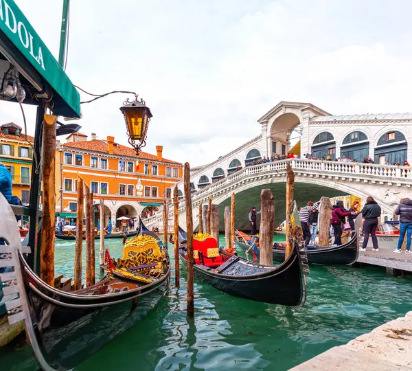 Venise Italie Avril 2022 Célèbre Pont Rialto Sur Grand Canal — Photo