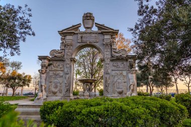 Villa Comunale is a park in Naples, built in the 1780s by King Ferdinand IV on land reclaimed along the port of Mergellina. clipart