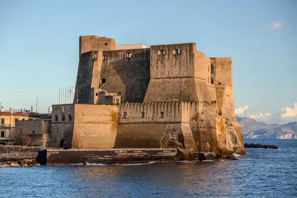 Castel Dell Ovo Lietrally Äggslottet Ett Strandslott Neapel Som Ligger Stockbild