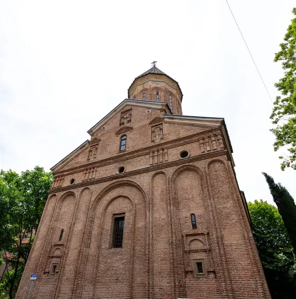 stock image Tbilisi, Georgia - 17 JUNE, 2024: Norashen is a defunct Armenian Apostolic church in the old town of Tbilisi, Georgia.