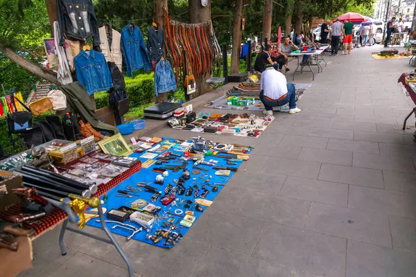 stock image Tbilisi, Georgia - 20 JUNE, 2024: Second hand, vintage, collectable items sold at stalls on the Dry Bridge Market in Tbilisi, Georgia.