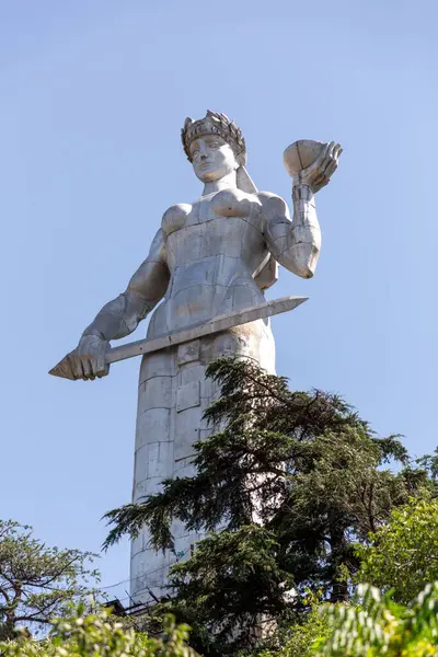 stock image Tbilisi, Georgia - 22 JUNE, 2024: Kartlis Deda is a monument in Georgia's capital Tbilisi. Erected on the top of Sololaki hill in 1958, on 1500th anniversary of Tbilisi.