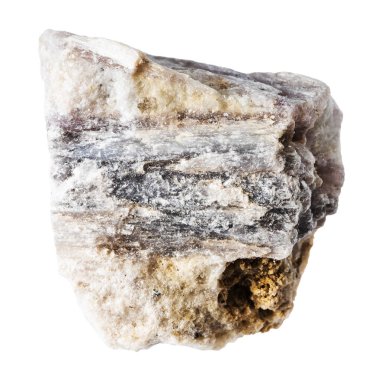 Jeolojik koleksiyondaki doğal taş örneğini kapat. Beyaz arka planda izole edilmiş kayalarda cilalanmamış rubellit kristal.