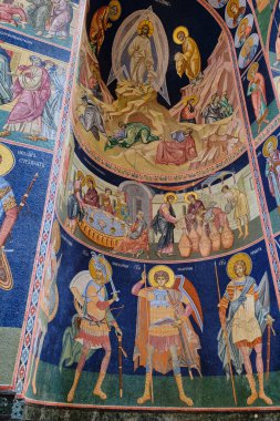 Sırbistan 'ın Oplenac kentindeki Aziz George Kilisesi' nin İçi