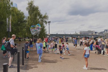 Londra 'daki Tate Modern Müzesi ve sanat galerisi