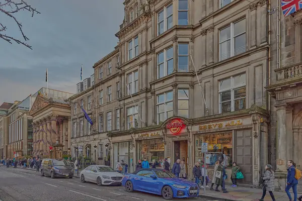 George Caddesi, Edinburgh, İskoçya, İngiltere