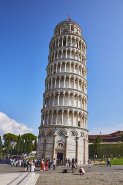 Pisa, Toskana, İtalya 'daki Tarihi Eğik Kule
