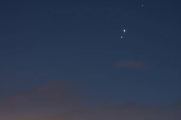 Deux Étoiles Jupiter Venu Brillant Ciel Pendant Heure Bleue — Photo