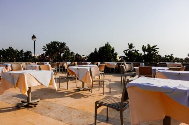 Tatilde Mısırdan tatil beldesindeki bir restoranın alanı