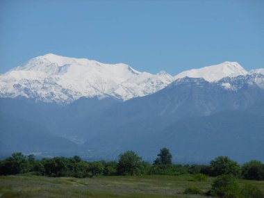 Dağların güzel manzarası