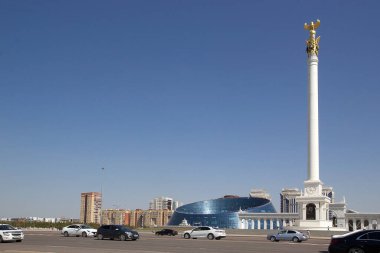 Astana 'daki Kazak Ulusal Sanat Üniversitesi, Nur-Sultan, Kazakistan. Şehir Kazakistan 'ın kuzey-orta kesiminde Ishim Nehri kıyısında yer almaktadır.