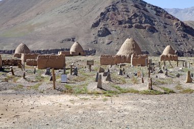 Shakhti Mağarası Petroglif, Tacikistan 'ı çiziyor. Bölge, Kurteskei Vadisi 'ndeki Murghab' ın 50 km güneybatısında.