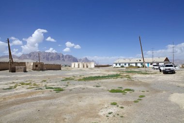 Çin sınırına yakın Tacikistan 'daki Gorno-Badakhshan' ın Pamir Dağları 'ndaki Rangkul köyü. Badakhshan, Tacikistan 'ın doğusunda, Pamir Dağları' nda özerk bir bölgedir.