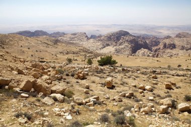 Ürdün 'deki çöl manzarası. Ürdün yarı kurak bir ülke