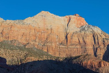 Utah Zion Ulusal Parkı 'nda manzaralı bir kış manzarası