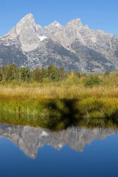 Festői Őszi Táj Tükröződik Grand Teton Nemzeti Park Wyoming — Stock Fotó