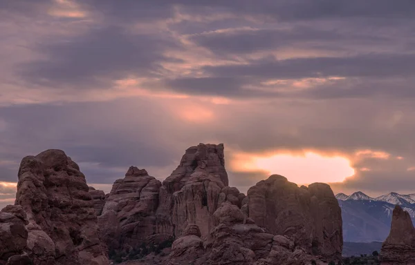 Uma Paisagem Pitoresca Nascer Sol Arches National Park Utah Fotos De Bancos De Imagens Sem Royalties