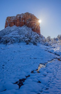 Sedona Arizona 'daki manzaralı kış manzarası