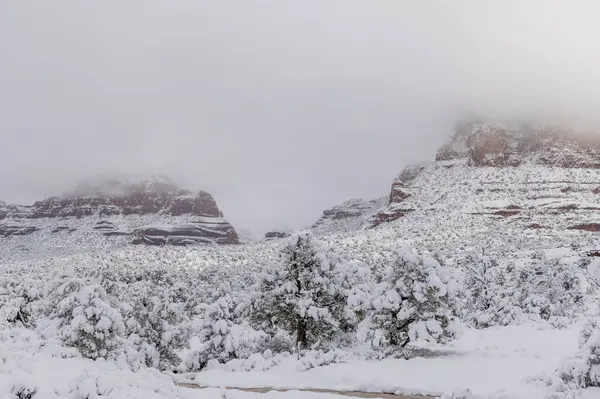 Eine Malerische Schneebedeckte Landschaft Sedona Arizona Winter — Stockfoto