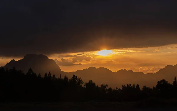 Tetons Güzel Bir Gün Batımı — Stok fotoğraf