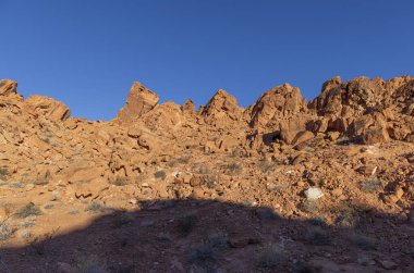 Nvada Çölü 'ndeki Ateş Vadisi Parkı' nda manzaralı bir manzara.
