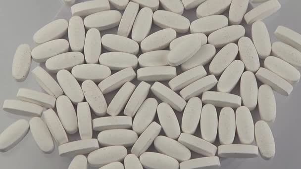 Banyak Pil Putih Vitamin Dan Suplemen Biologis Kedokteran Pengobatan Dan — Stok Video