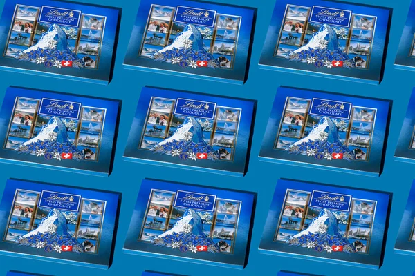 Modrá Krabice Čokolády Lindt Švýcarská Čokoláda Dárková Krabice Suvenýry Klasické — Stock fotografie