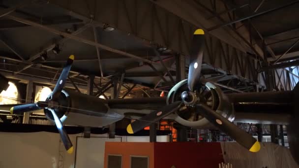 Planets Bakgrund Flygplanspropellrar Hangaren Turbinmotorblad Flygplansmotor — Stockvideo