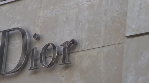 Logo Letrero Empresa Dior Tienda Kiev Ucrania Julio 2023 — Vídeos de Stock