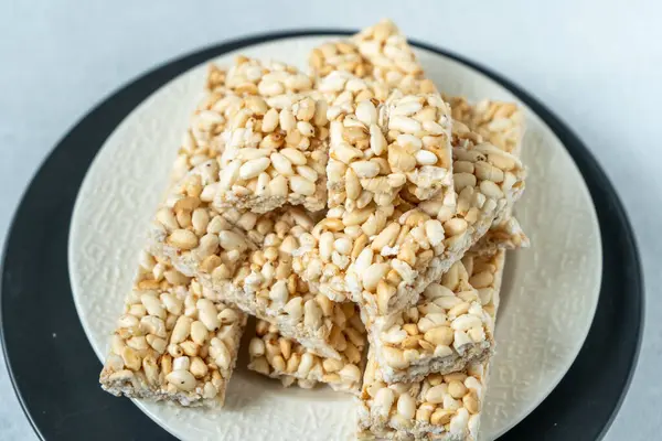 stock image Sweet puffed rice. Food dessert crispy cracker with sugar.