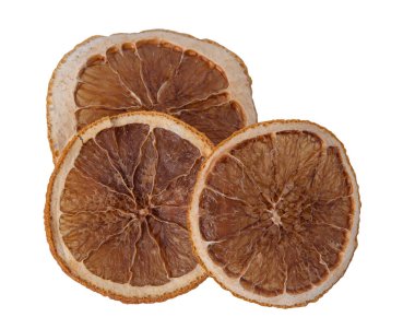 Kuru turuncu beyaz arka planda izole edilmiş. Meyve çemberini kurutuyor..