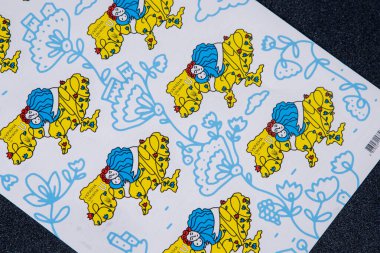 Ukrayna 'daki savaşa adanmış posta pulları. Savaşı durdurun. Hepsi ortalıktan kaybolacak. Ukrayna 'nın yanında dur. Ukrposhta. Ukrayna, Kyiv - 27 Ağustos 2024.