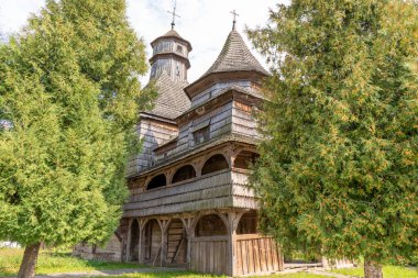 Eski Ukrayna Kutsal Haçın Yüceltilmesi Ahşap Kilisesi, Drogobych Ukrayna dini mimarisi