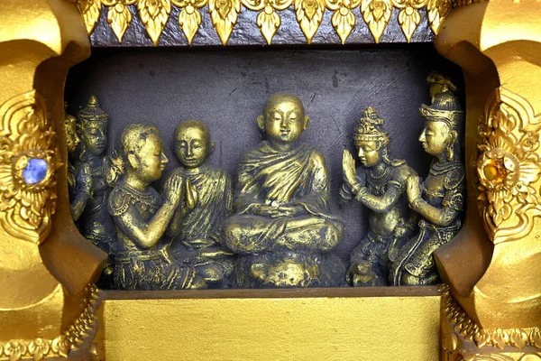 Buddha Kupferschnitzerei Auf Einer Tempelwand Thailand Buddha Skulptur Erzählt Die — Stockfoto